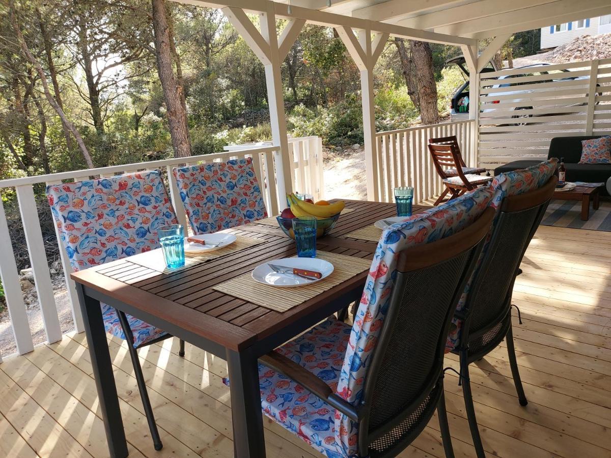 Philomena Mobile Home Camping Pašman Exterior foto